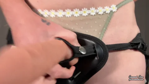 SavannahxSiren – Freundin macht Sissy zur Frau – Strap-On