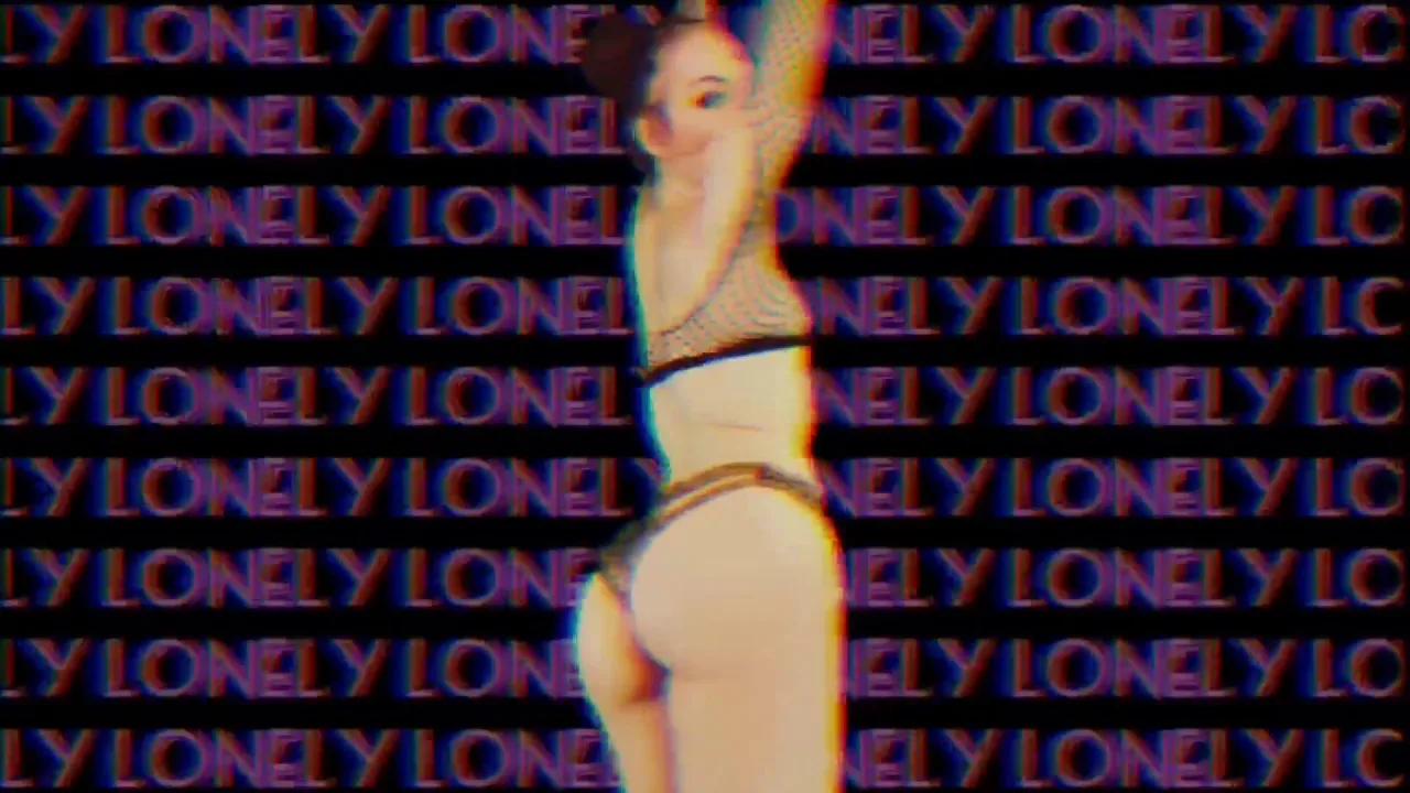 Queen Elastica – Dumbass Crybaby Loser Mind Fuck