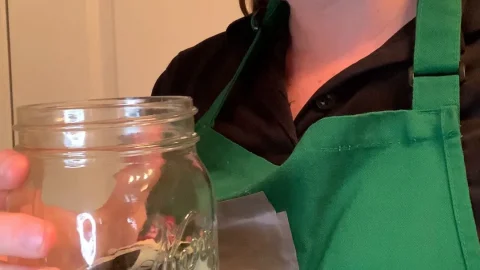 itskinkerbell – Barista Findom Tease with Cash & Toys
